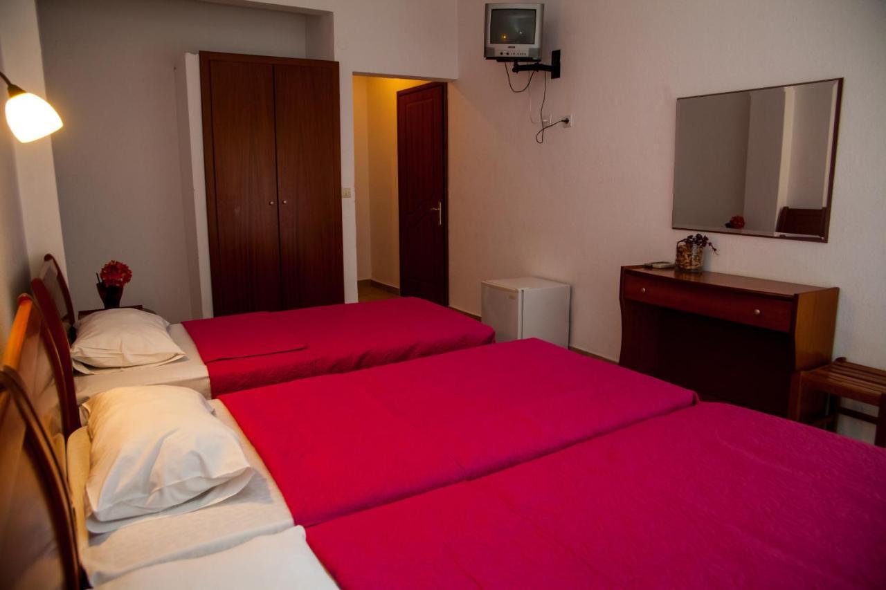 Hotel Adonis Кріопігі Екстер'єр фото